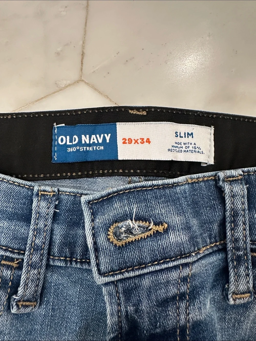 Old Navy Slim cut Jeans in Medium Blue Wash